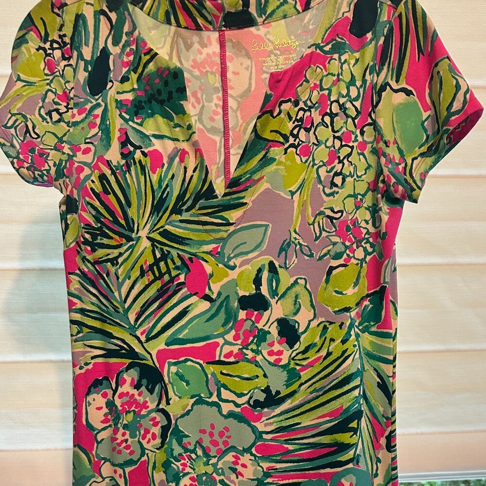 Lilly Pulitzer short Sleeve Size  XSmall